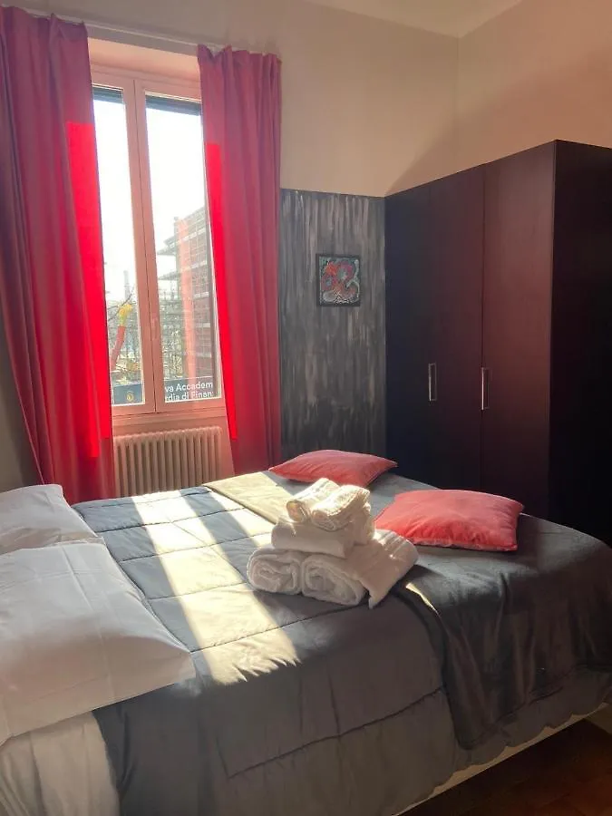 Albergo 900Strati Бергамо 0*,  Италия