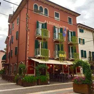 https://albergo-da-pina.hotelinveneto.com